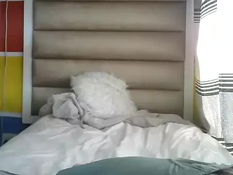Slim3abe_ from StripChat is Freechat
