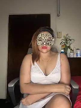 SLNatasha from StripChat is Freechat