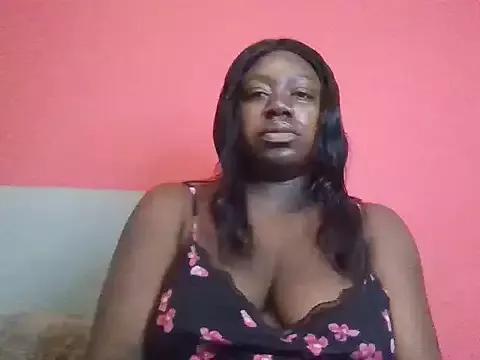 Slutty_Kiki_Bella from StripChat is Freechat