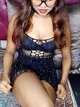 Smayra_model21 from StripChat is Freechat