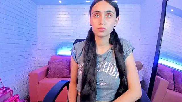 sofiapalacioss from StripChat is Freechat