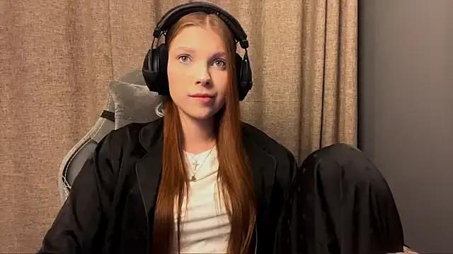 Softixq from StripChat is Freechat