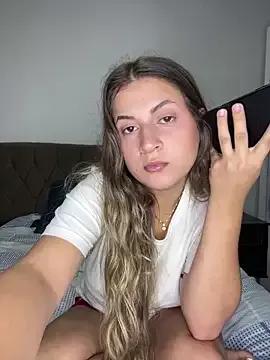 solmartins from StripChat is Freechat