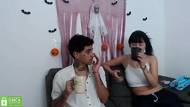 sombralovers from StripChat is Freechat