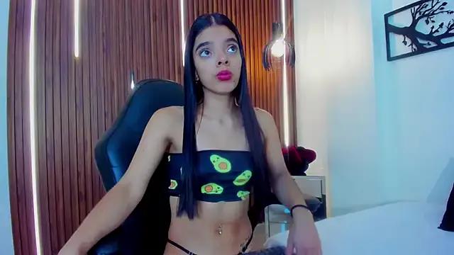 Sophia_Blazee from StripChat is Freechat