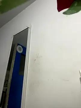 Sophia_moons from StripChat is Freechat