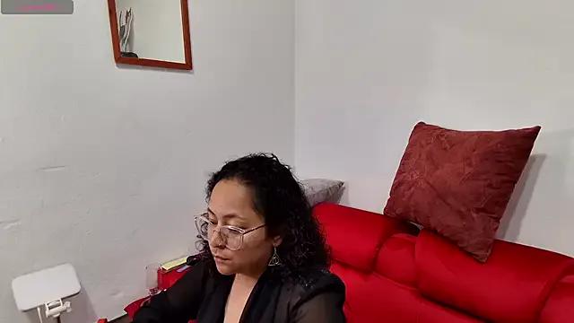 Sophiaburton from StripChat is Freechat