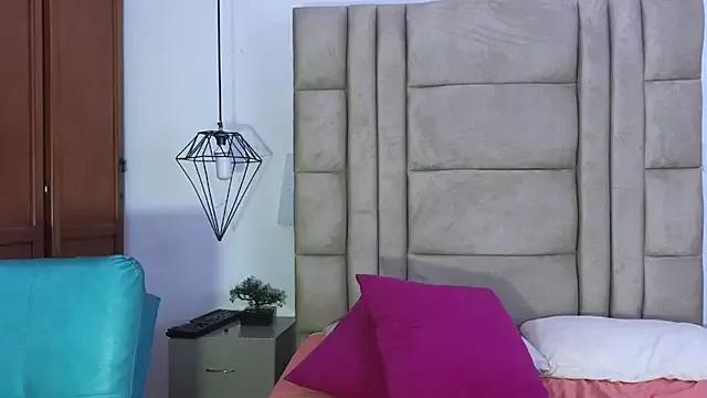 SophiaEvans1 from StripChat is Freechat