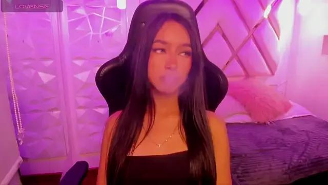 Sophie_addams_ from StripChat is Freechat