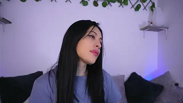 SophiieCumsx from StripChat is Freechat