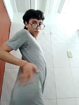 Soro_Lovelyboy from StripChat is Freechat