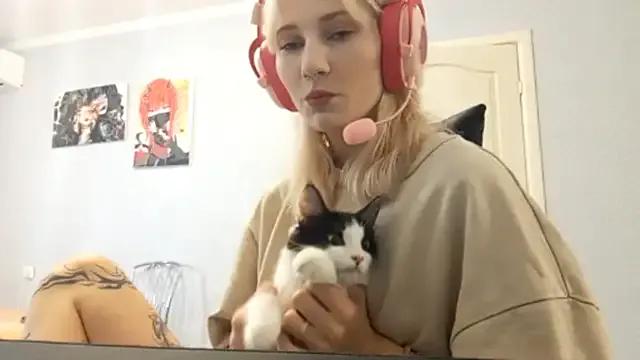 Checkout girls naked models with similar nickname. Cute sexy Free Models.