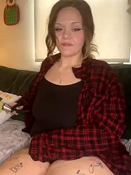 Starryluvvy23 from StripChat is Freechat