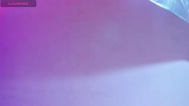 Stefany_wish from StripChat is Freechat