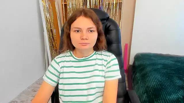 Stella-Maers from StripChat is Freechat