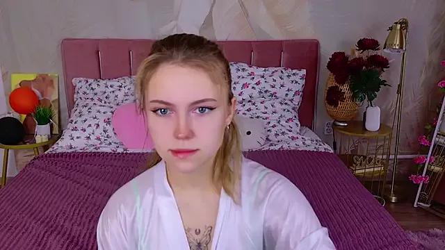 Stellahaart from StripChat is Freechat