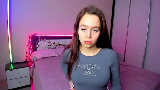 SteshaRay from StripChat is Freechat