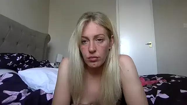 stormy_p from StripChat is Freechat