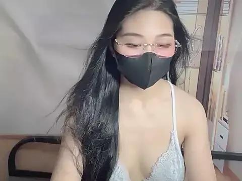 Strawberry18x from StripChat is Freechat