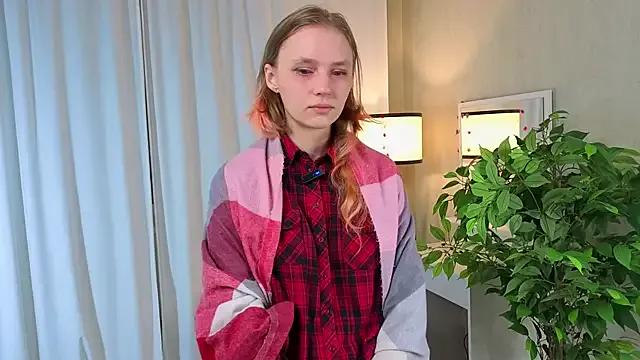 SueSasportas from StripChat