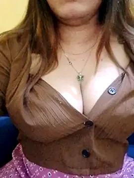 Suhana_Darling from StripChat is Freechat