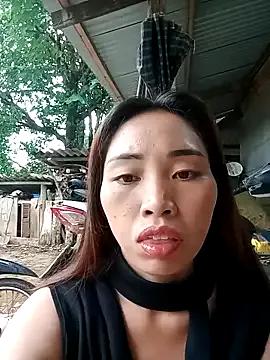 sulove_xx from StripChat is Freechat