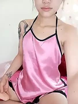 Sune_Shine from StripChat is Freechat