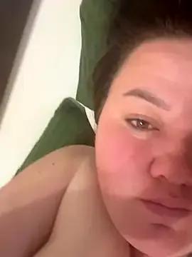 SunnyLeila2101 from StripChat is Freechat