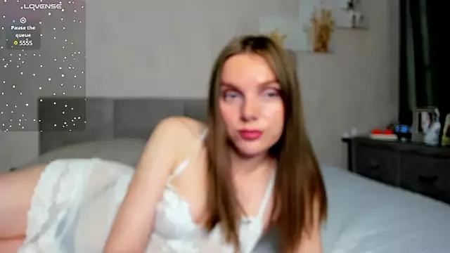 SunnyXGirl_ from StripChat