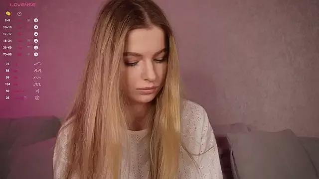 Sunshine_Diana from StripChat