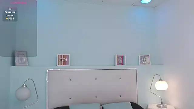 Sunshine_gh1 from StripChat