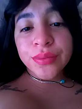 sunshine_maddy from StripChat