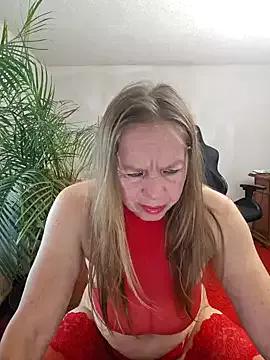 Supertitten95DD from StripChat is Freechat