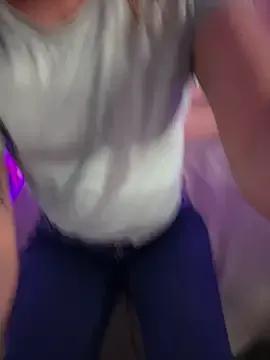 Susan-Miller from StripChat is Freechat