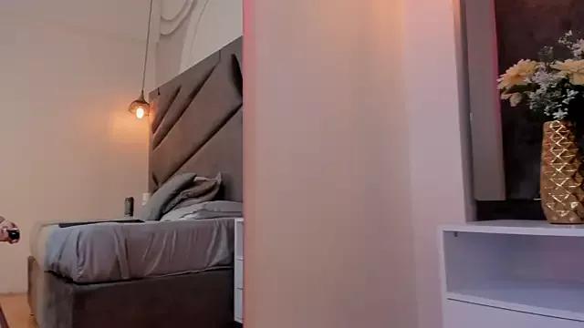 susan_morgans from StripChat is Freechat