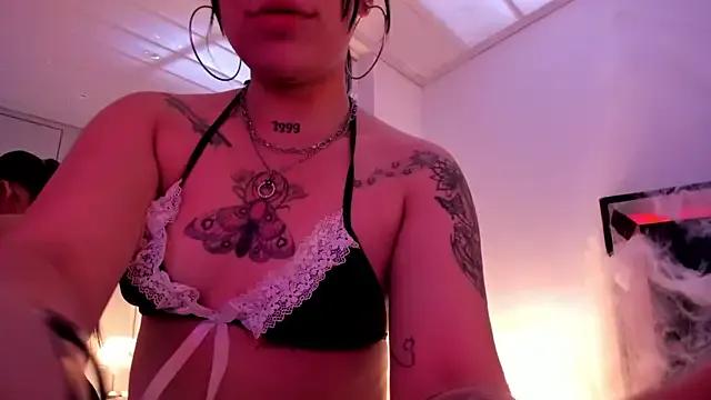 SusanVilla from StripChat is Freechat