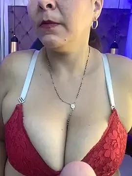 Sussan__ from StripChat is Freechat