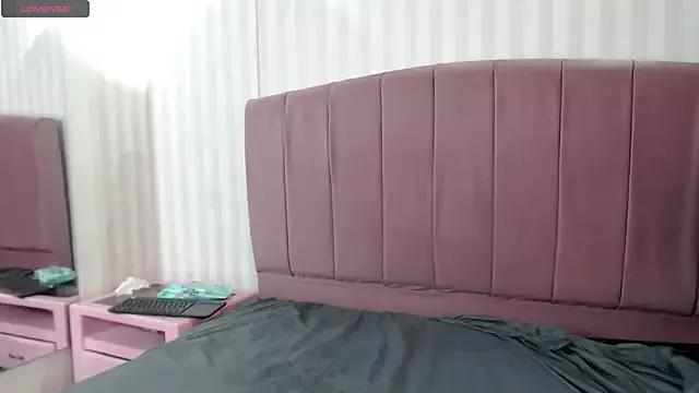 Susy_thomson from StripChat