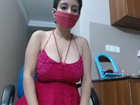 suzen_night from StripChat is Freechat