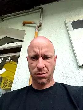SvenBigDickCroatia18cm from StripChat is Freechat