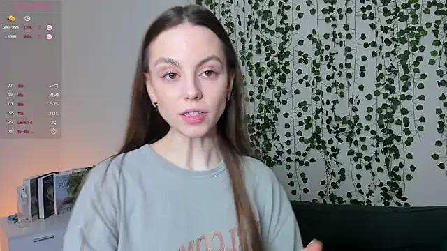 sweet_and_flirt from StripChat is Freechat