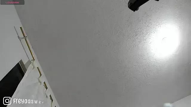Sweet_freya1 from StripChat
