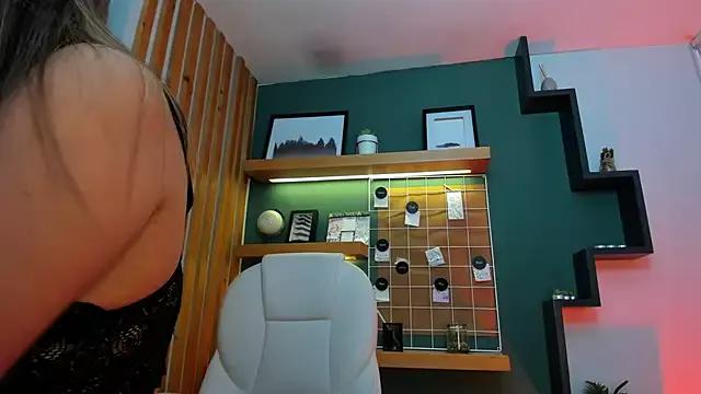 sweet_jhones from StripChat