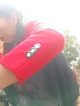 Sweet_Toy20 from StripChat
