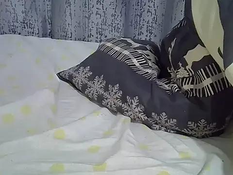 Sweet_veee from StripChat