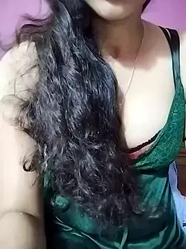 sweetbaby007 from StripChat