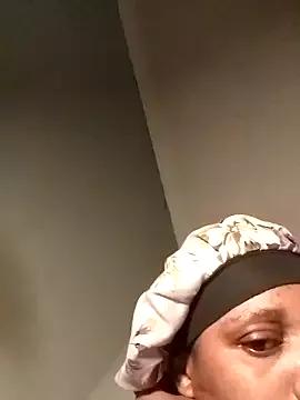 Sweetbae302 from StripChat