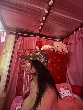 sweetieme from StripChat