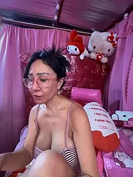 sweetieme from StripChat