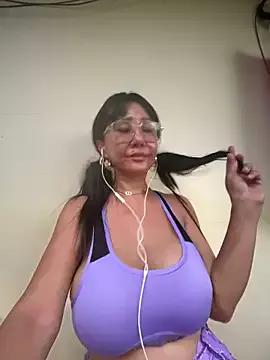 sweetieme from StripChat